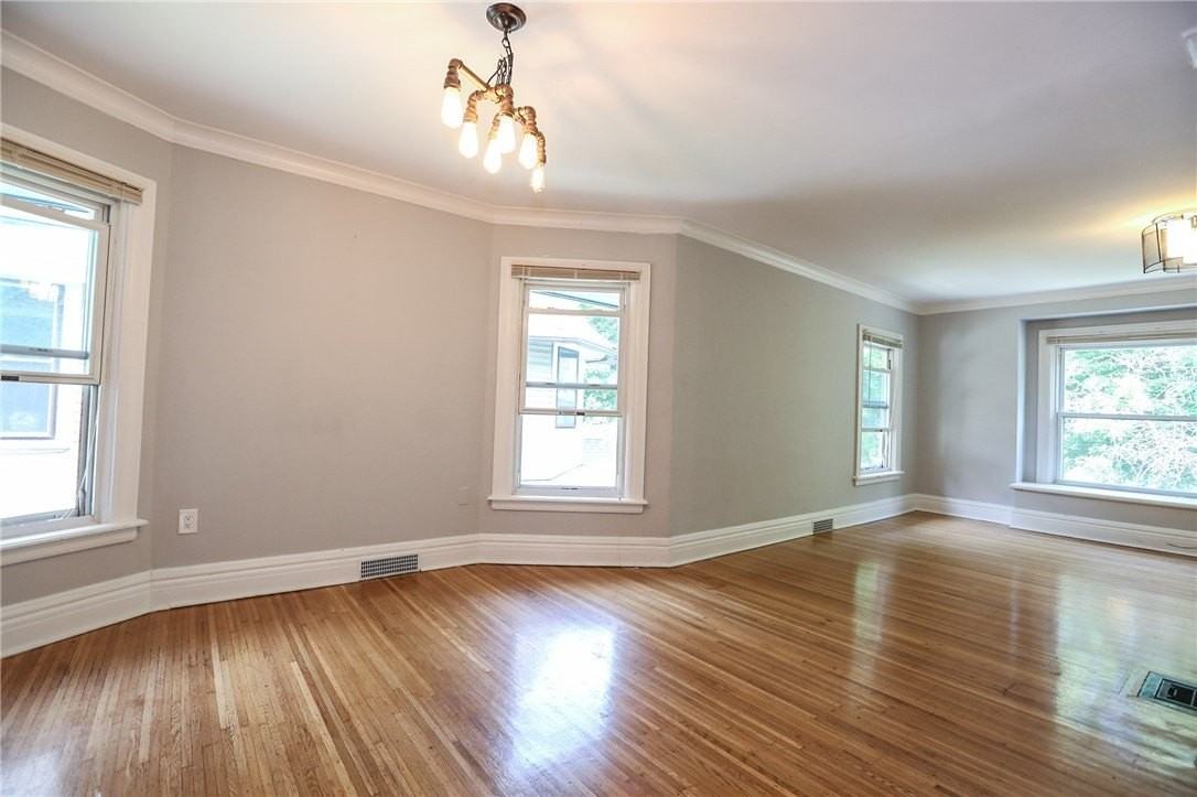 29 Birch Cres #UP - Photo 6 of 31