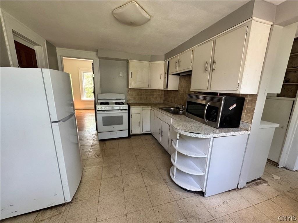2401 Midland Ave #1 - Photo 4 of 13