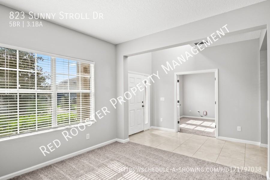 823 Sunny Stroll Dr - Photo 5 of 39
