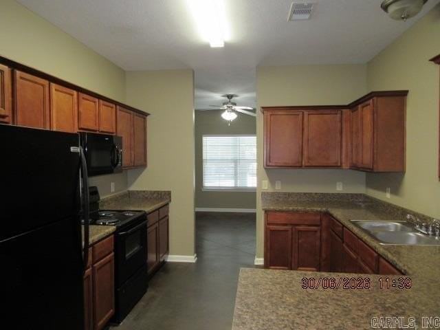 1410 Robins St - Photo 4 of 14