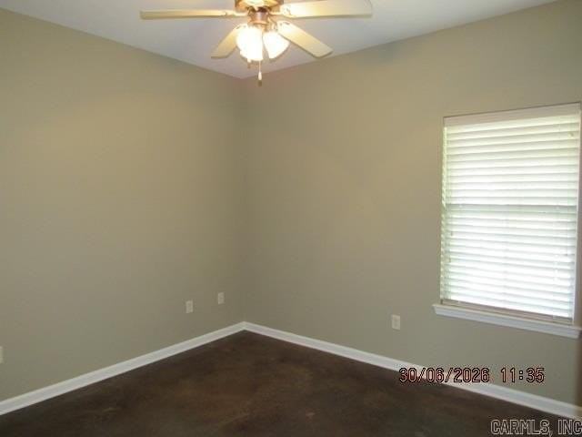 1410 Robins St - Photo 7 of 14
