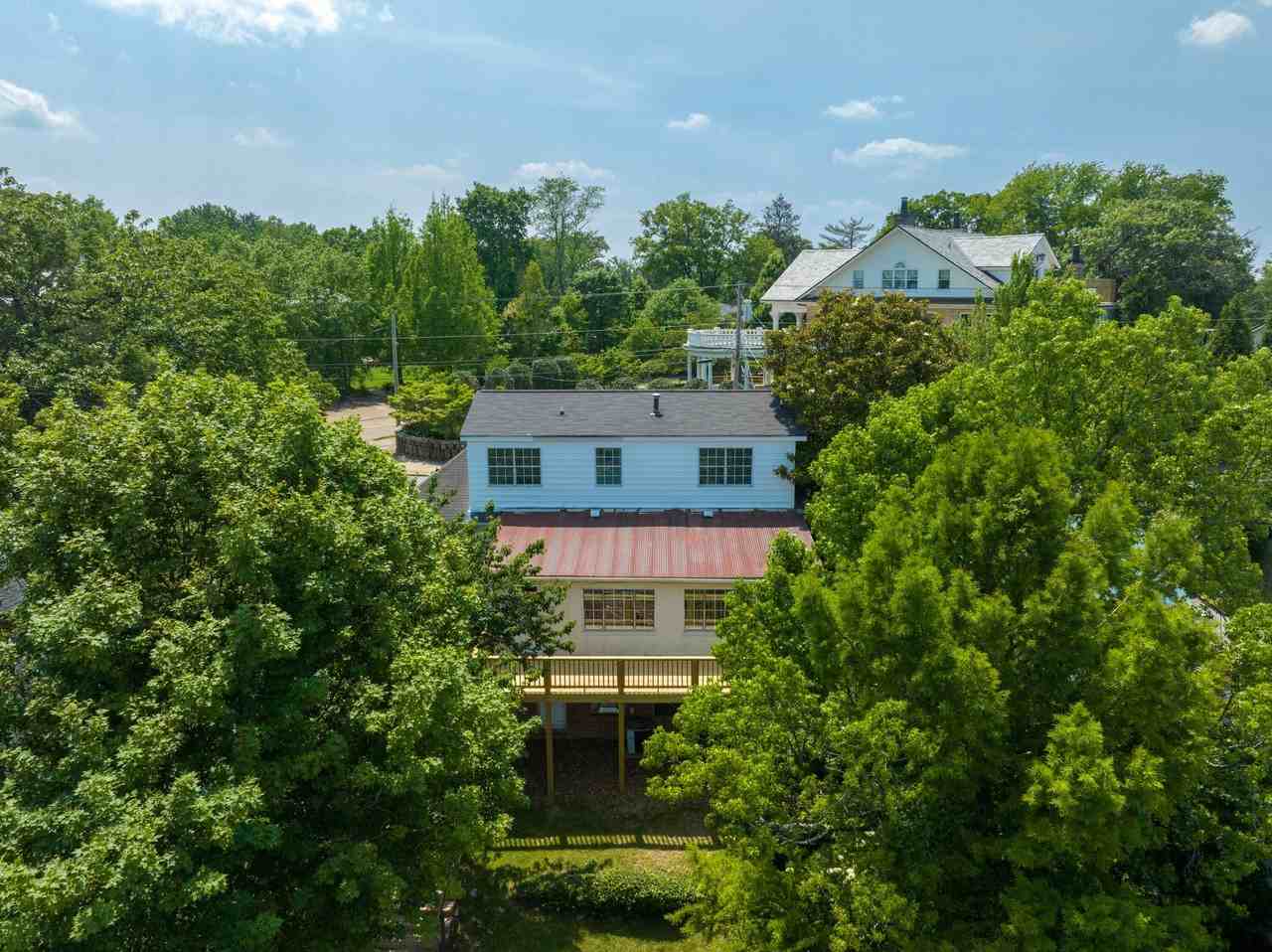 1003 E Brow Rd - Photo 2 of 40