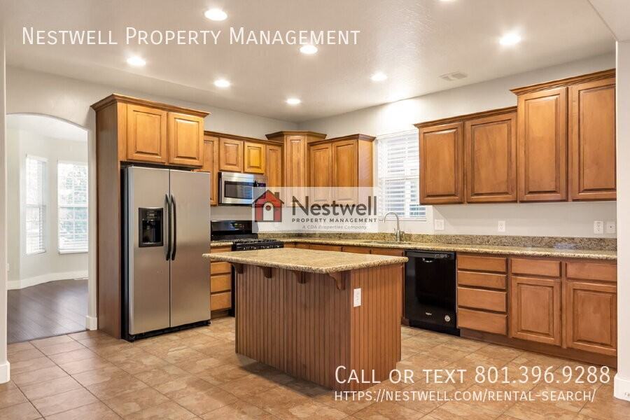 10494 S Ojibwa Ln - Photo 5 of 30