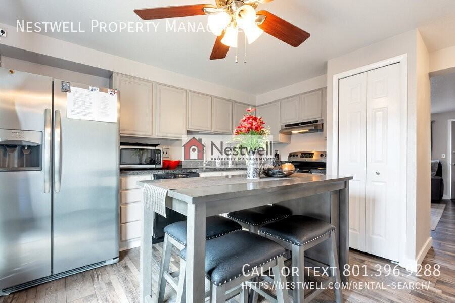 4314 S Whitby Ct - Photo 5 of 21