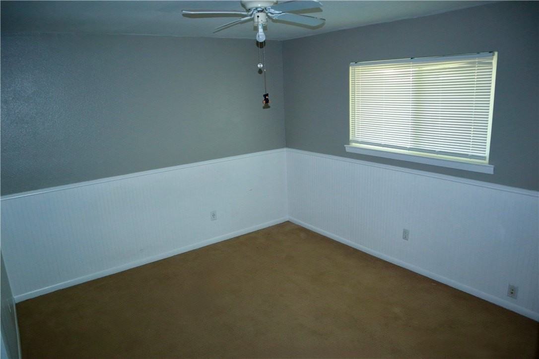 225 Terlingua Dr - Photo 5 of 7
