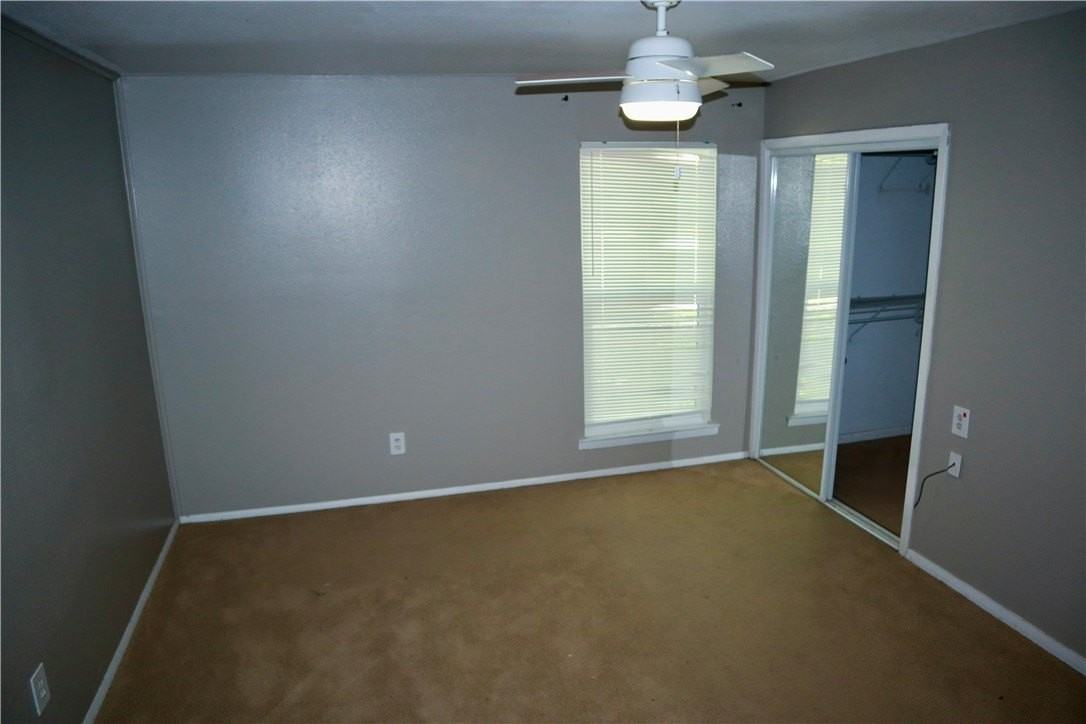 225 Terlingua Dr - Photo 6 of 7