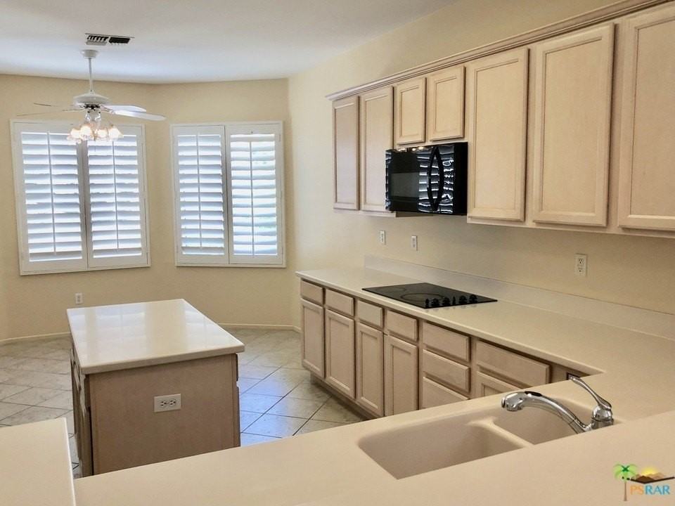 78817 Abalone Way - Photo 4 of 19