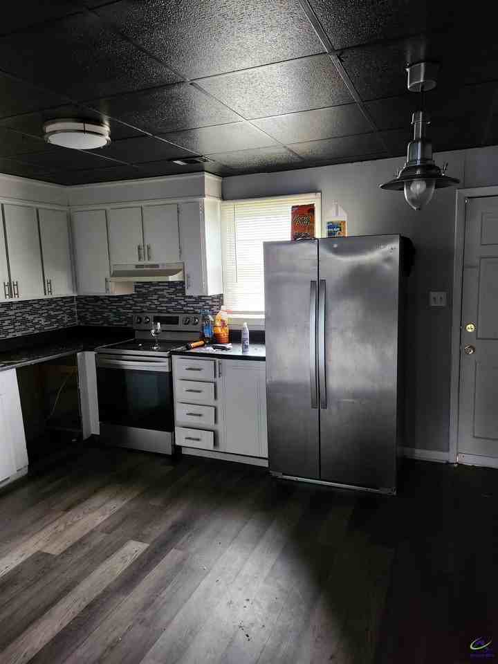 300 Carolina B9 Avenue - Photo 2 of 16