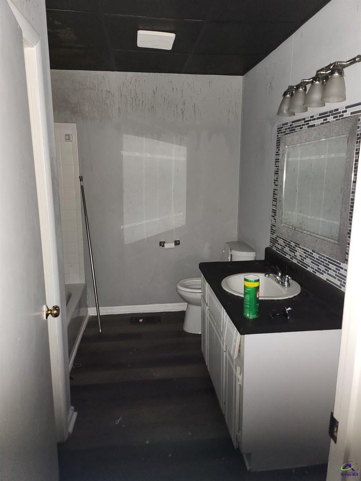 300 Carolina B6 Avenue - Photo 5 of 16