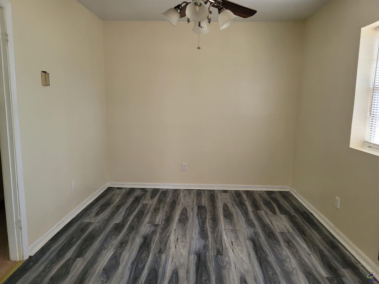 605 S Pleasant Hill Rd - Photo 6 of 14