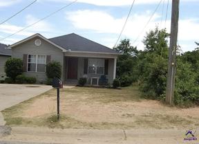 136 Oscar Ct - Photo 1 of 1