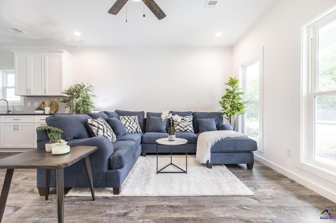 106 Leisure Pointe Cv - Photo 4 of 30