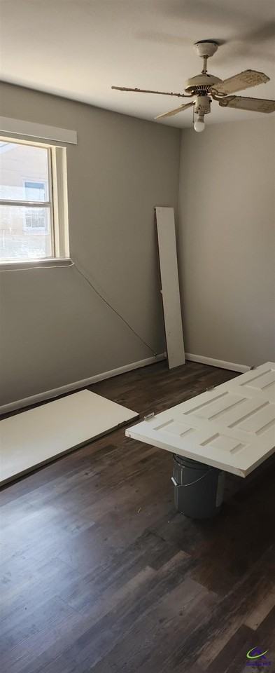 402 Curtis St Apt A - Photo 4 of 10