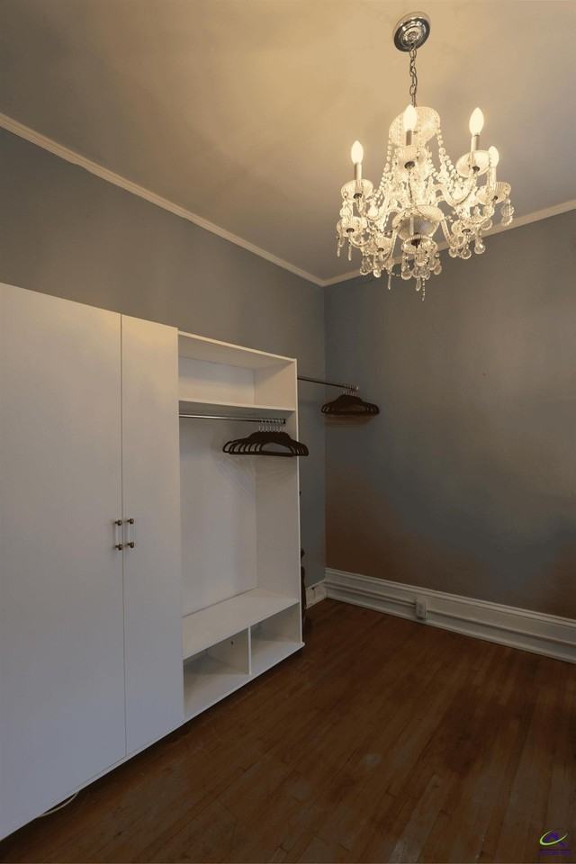 633 College St - Photo 5 of 21