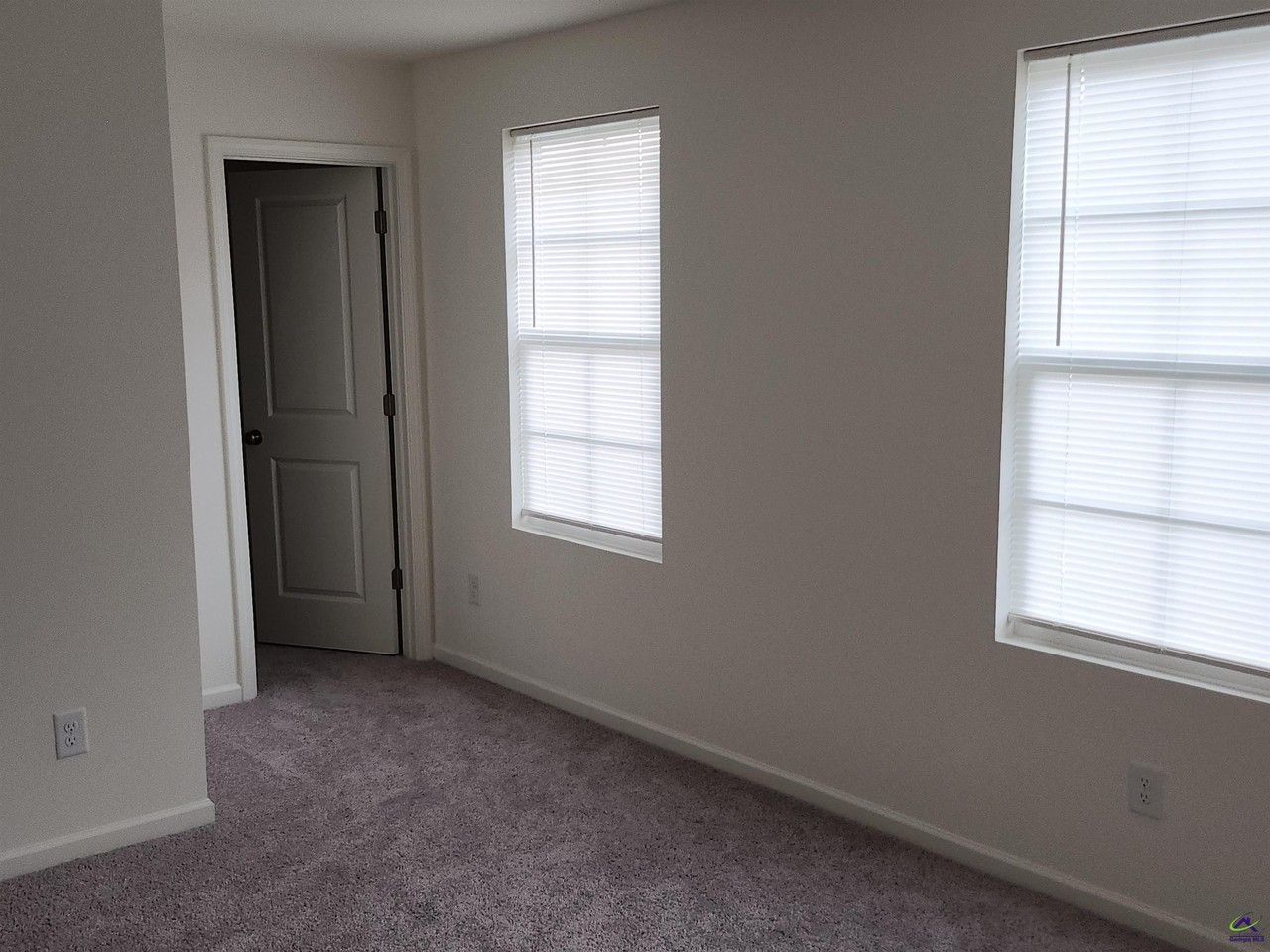 410 Cannon Point Dr - Photo 5 of 18