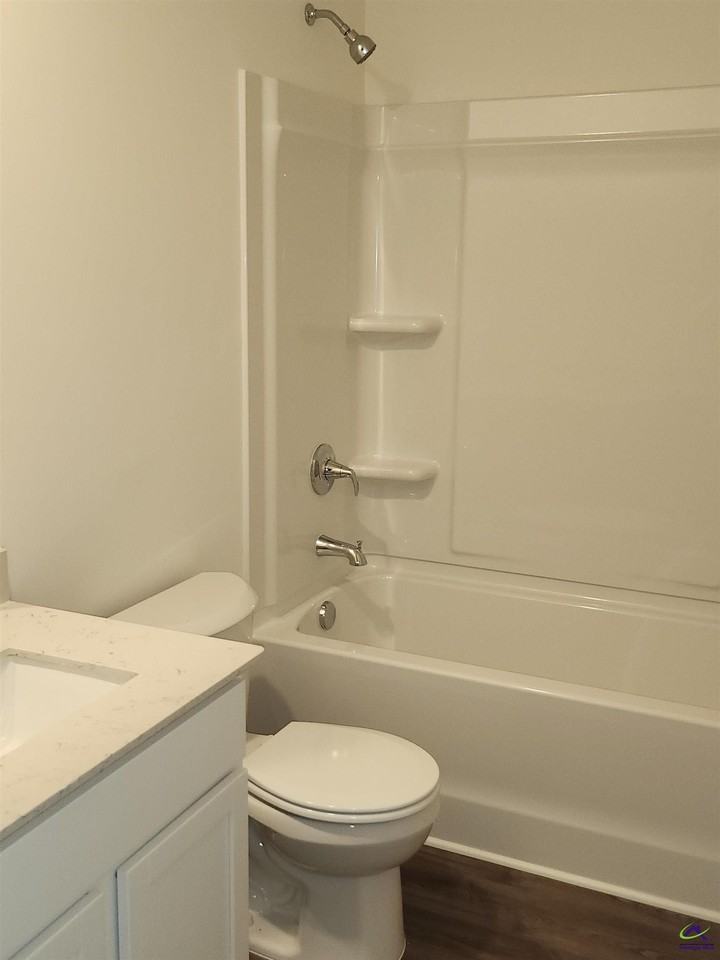 410 Cannon Point Dr - Photo 6 of 18