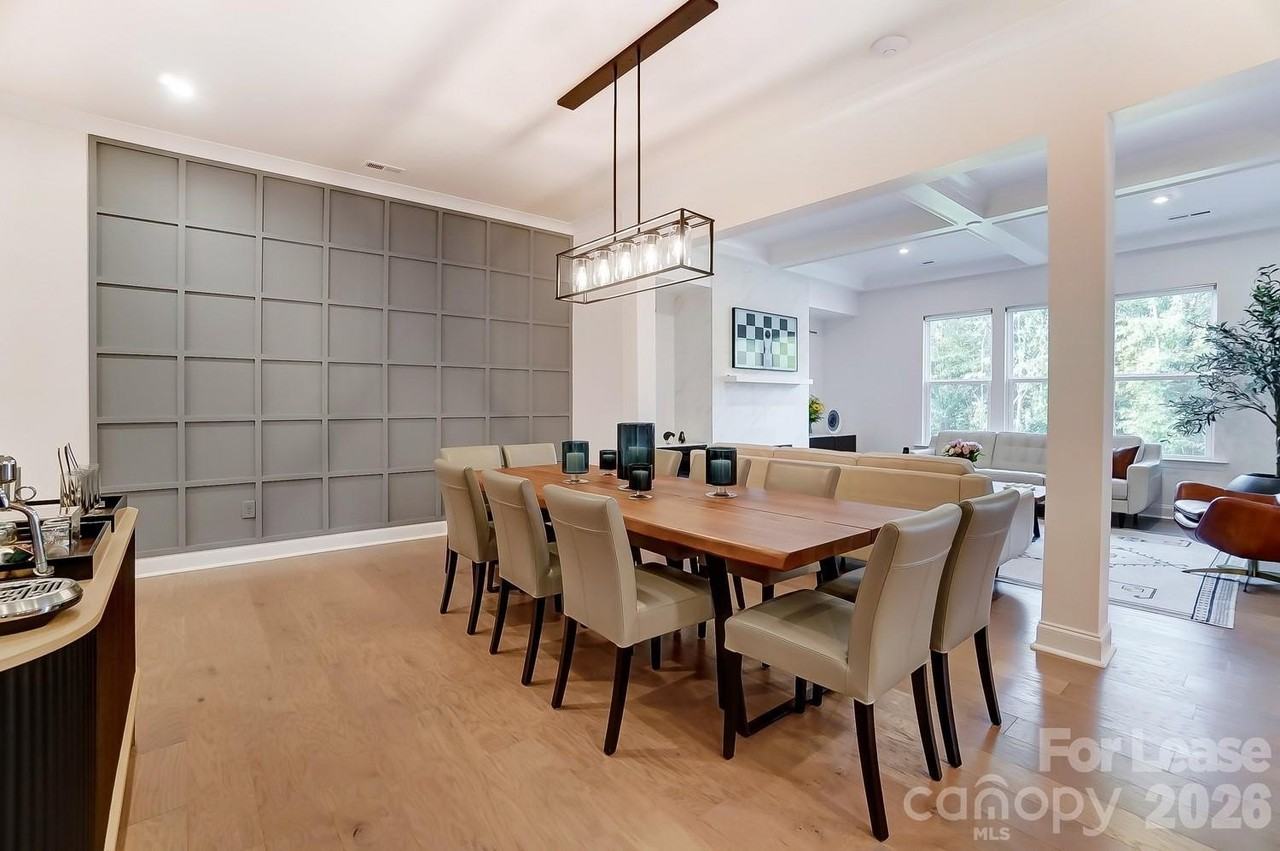 131 Heathbrook Ln - Photo 6 of 45