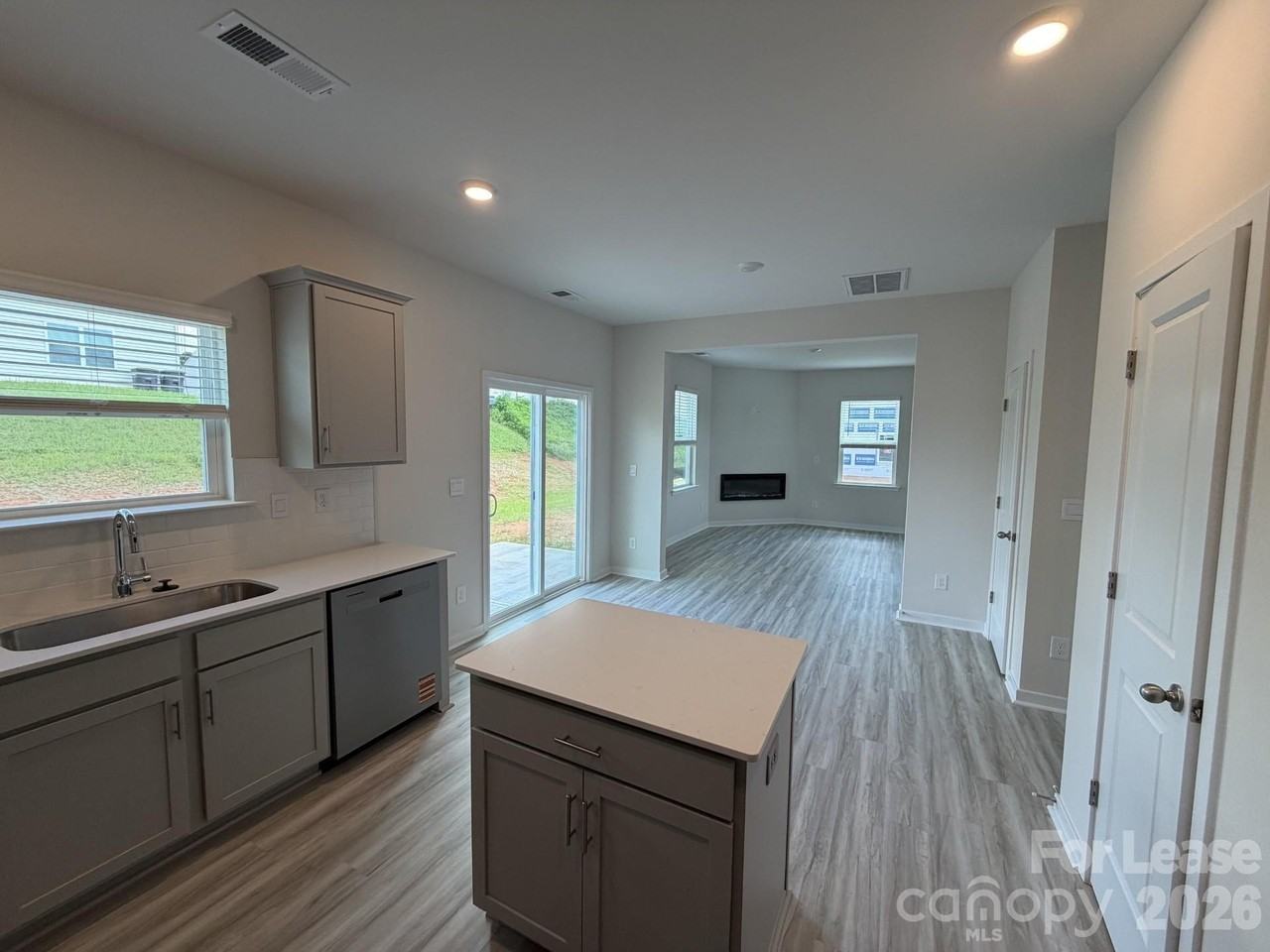 270 Mary Locke Way - Photo 4 of 19