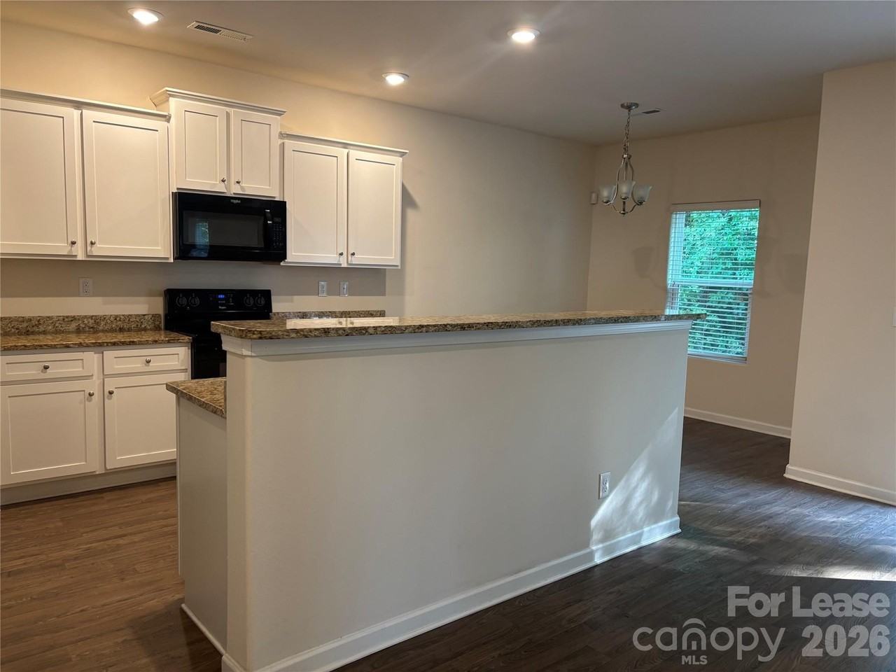 7617 Malden Park Dr - Photo 7 of 38