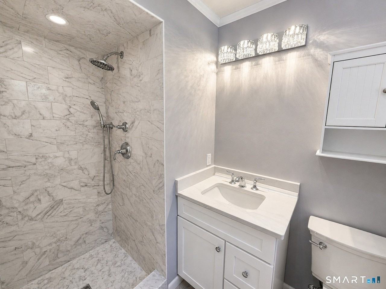 6 Nottingham Dr - Photo 6 of 13