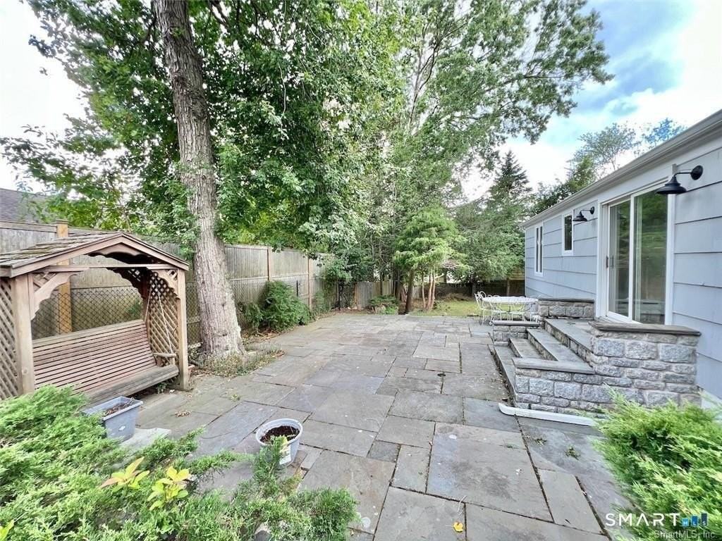 34 Crescent Rd - Photo 4 of 27