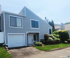 featured image of 55 Peddlars Dr #55