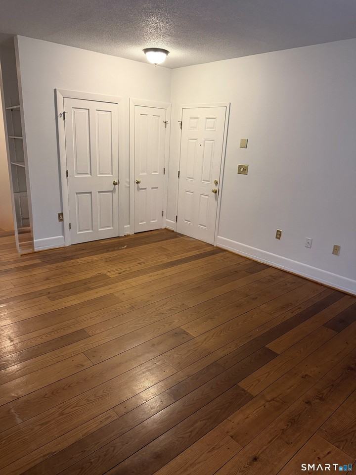 39 Congress St #A - Photo 5 of 15