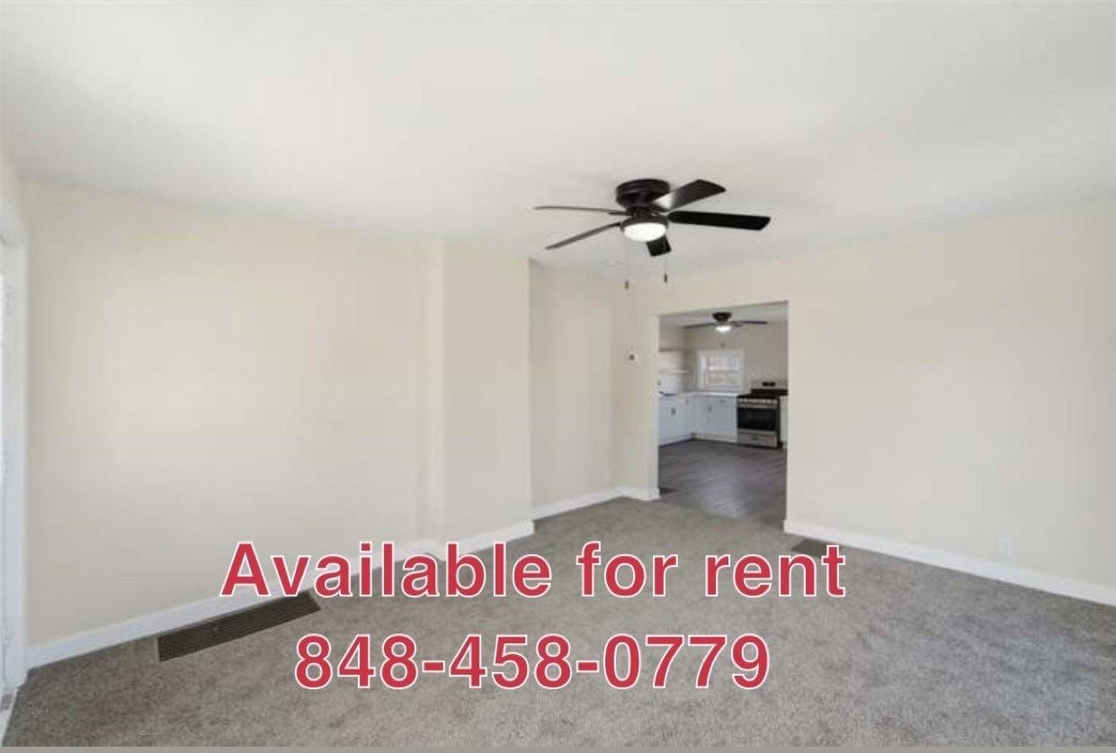 1118 1st Ave W - Photo 6 of 11