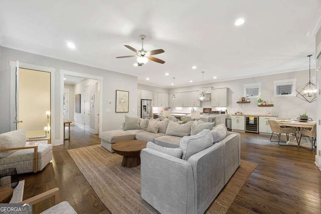 2230 Main St Nw - Photo 6 of 43