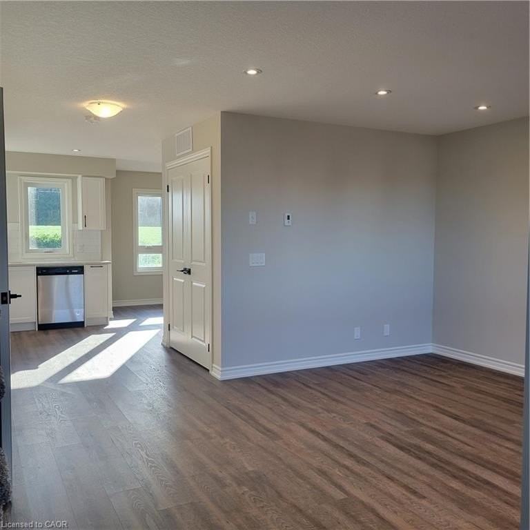 235 Chapel Hill Drive 28 - Photo 5 of 14