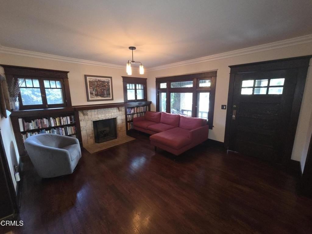 126 N Meridith Ave - Photo 4 of 31