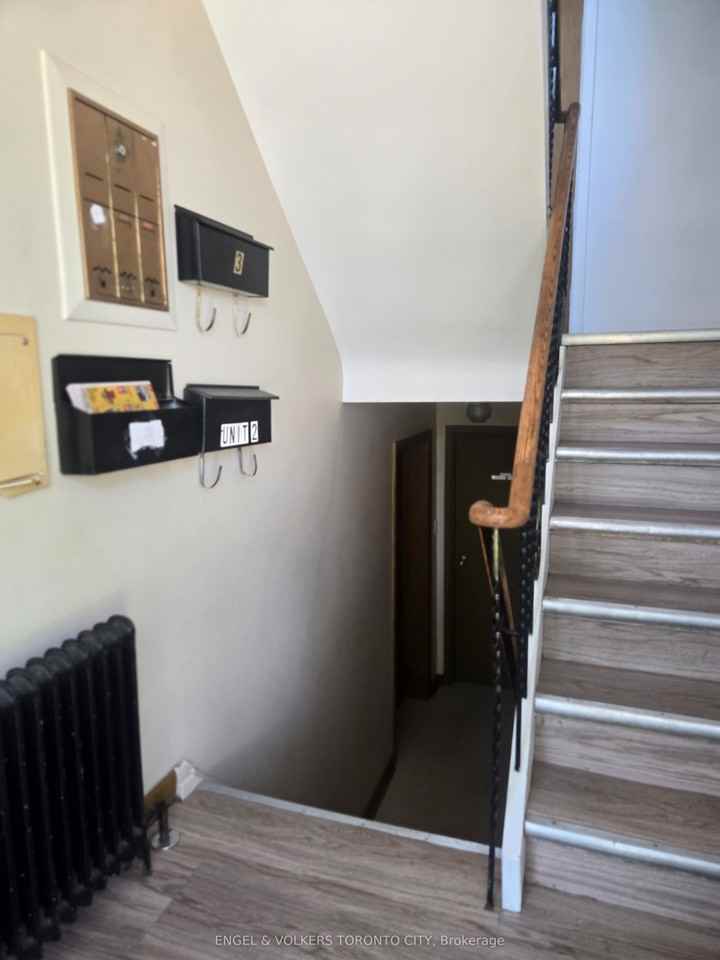 42 Rose Street 1 - Photo 3 of 9