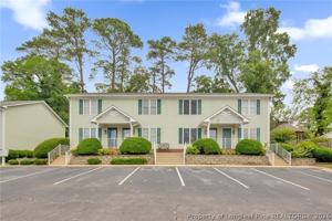 featured image of 425 Cityview Ln