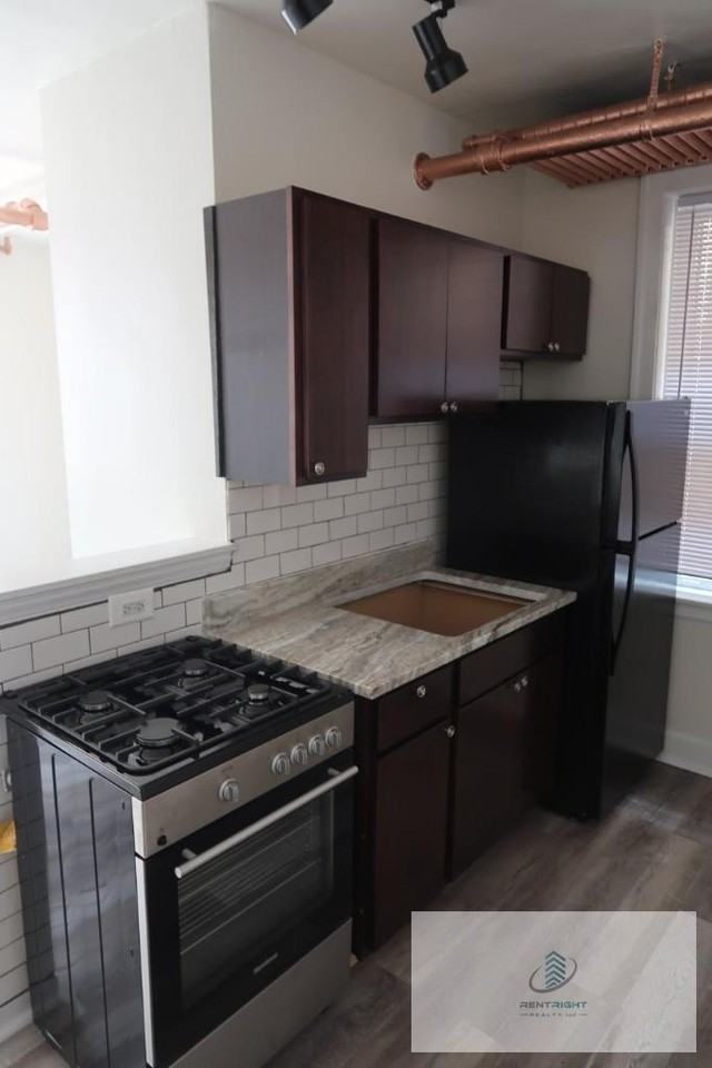 4588 N Elston Ave #A2 - Photo 6 of 11