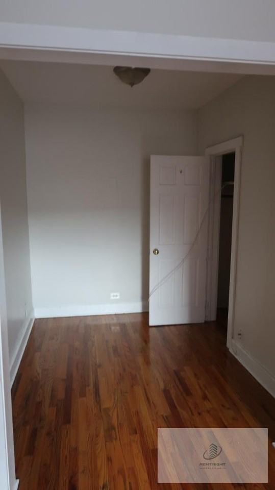 4915 W Belle Plaine Ave #4915-210 - Photo 5 of 8
