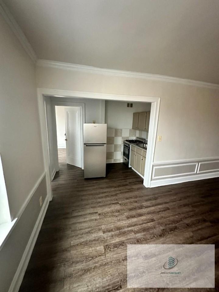 5301 N Ashland Ave #305 - Photo 7 of 12