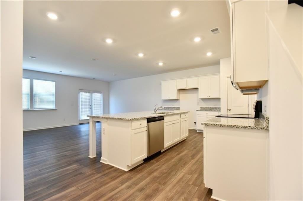 140 Star Ct - Photo 3 of 15
