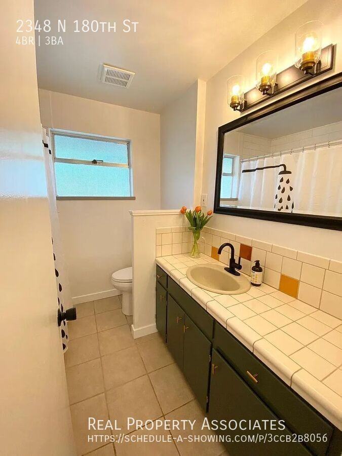 2348 N 180th St - Photo 7 of 18