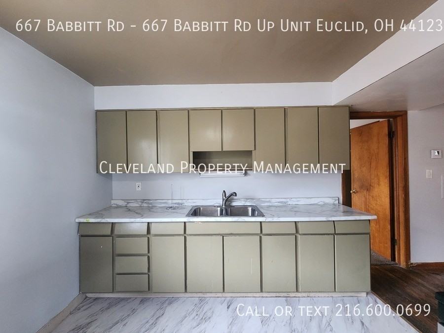 667 Babbitt Rd - Photo 4 of 9