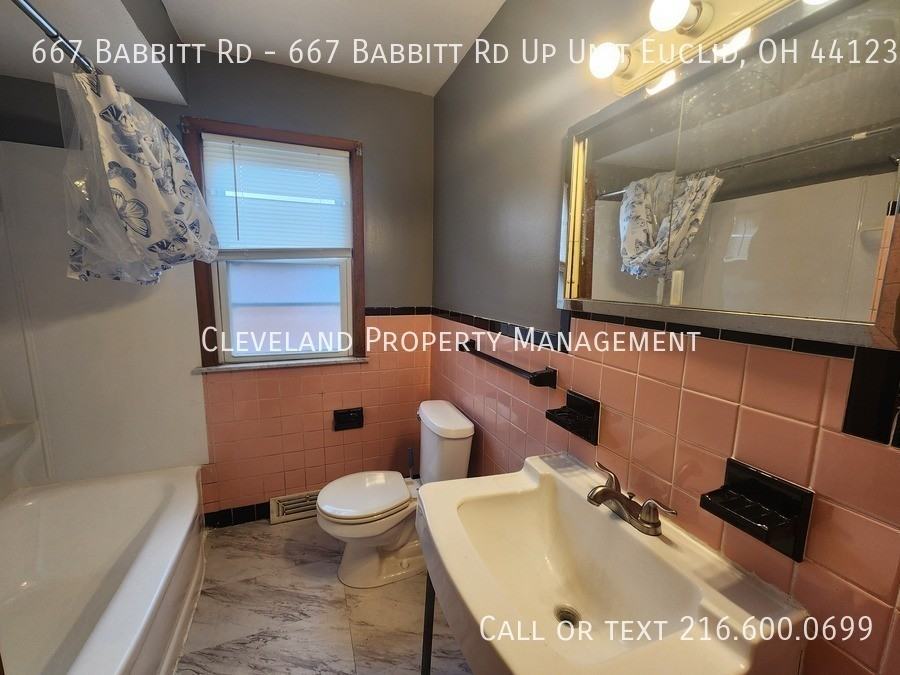 667 Babbitt Rd - Photo 7 of 9