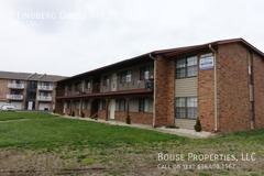 7 Lindbergh Cir Apt 5 #Apt 5 - Photo 1 of 1