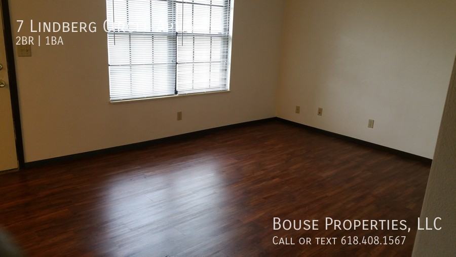 7 Lindbergh Cir Apt 5 - Photo 4 of 5