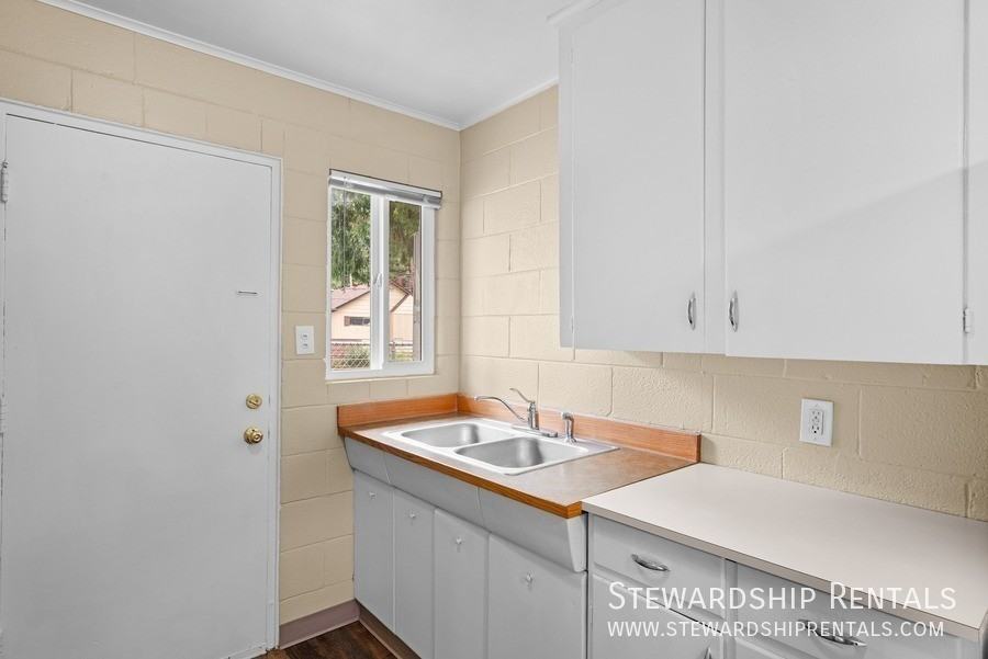 76243 Gale St #1 - Photo 7 of 14