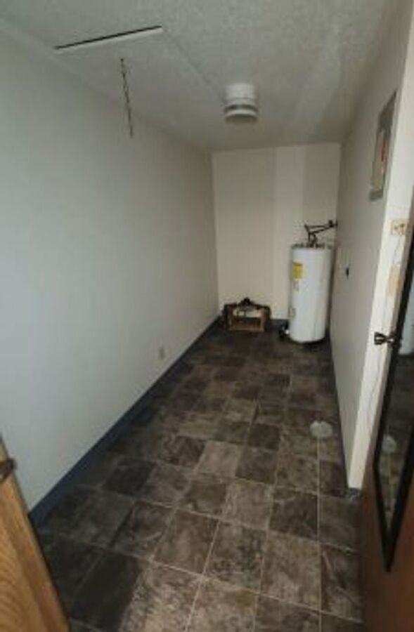 552 Cedargate Ct #552 - Photo 6 of 6