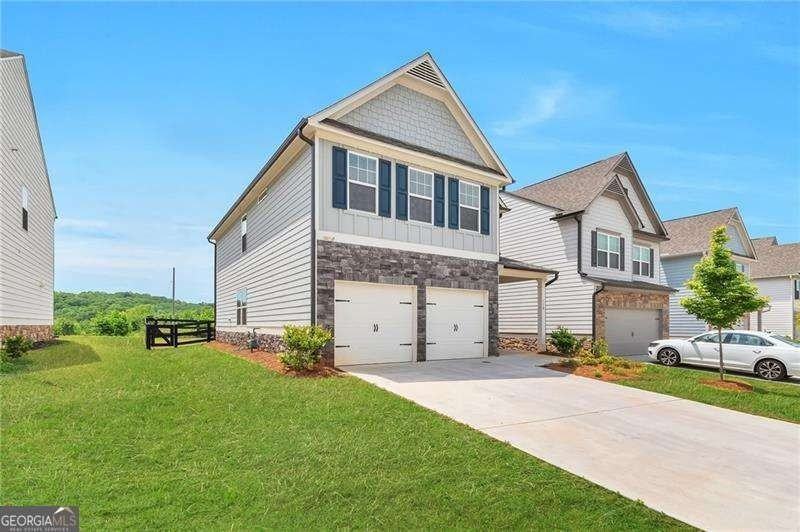 118 Briarwood Dr E - Photo 2 of 27