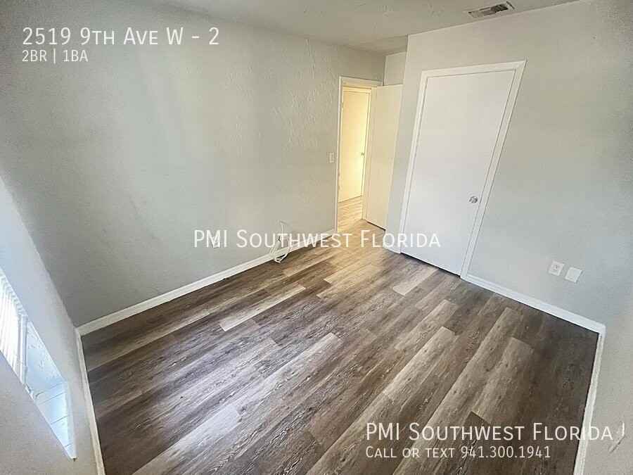 2519 9th Ave W #2 - Photo 6 of 12