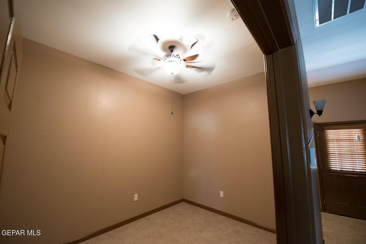 326 Coates Dr #B - Photo 7 of 27