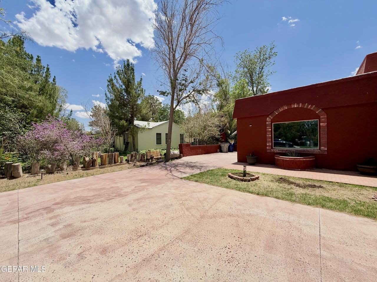 7404 Franklin Dr #B - Photo 4 of 15