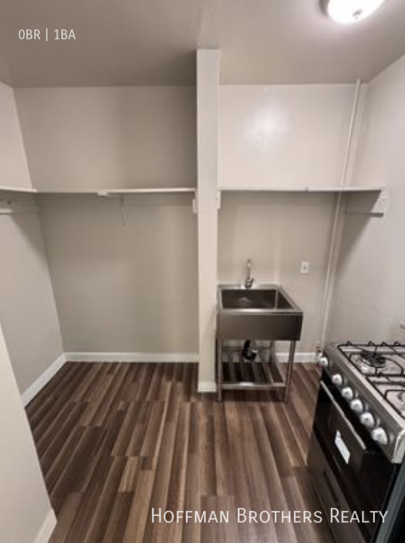 1346 Crenshaw Blvd #11 - Photo 2 of 7