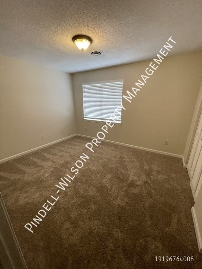1331 Springlawn Ct - Photo 7 of 12